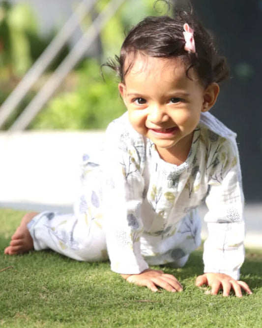 Dulaar The Sparrow and Flower Jogger Set-Printed-Cotton Muslin-For Infants