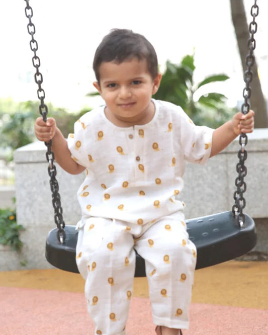 Dulaar Just Lion Around Jogger Set-Printed-Cotton Muslin-For Infants