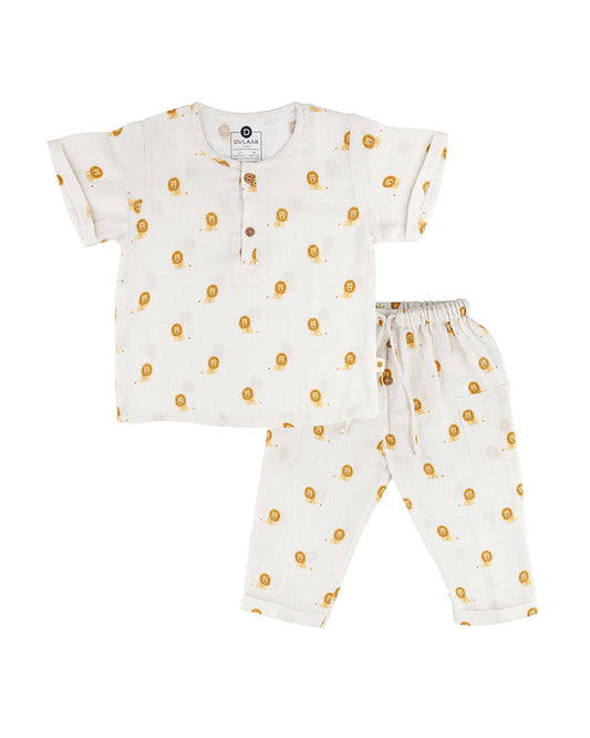 Dulaar Just Lion Around Jogger Set-Printed-Cotton Muslin-For Infants