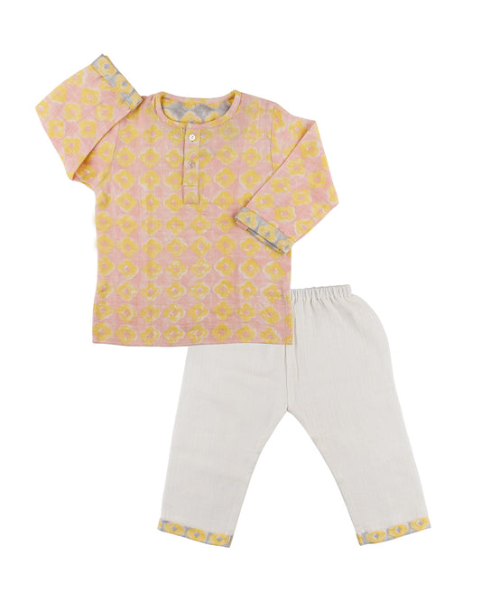 Dulaar Lucky Clover Pink Kurta Pajama Set-Hand Block Printed-Muslin-For Infants