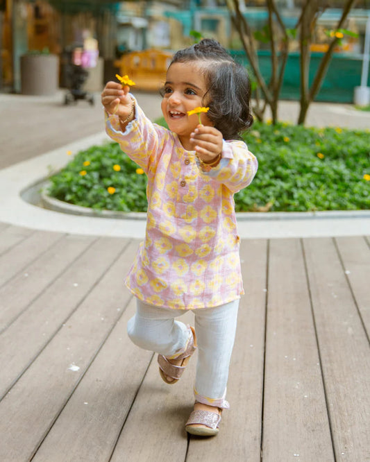 Dulaar Lucky Clover Pink Kurta Pajama Set-Hand Block Printed-Muslin-For Infants