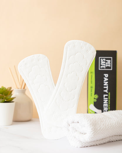 PEESAFE Panty Liners-155mm-For Spotting & Light Flow-Antimicrobial-Infused With Aloe Vera