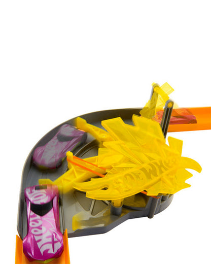 Hot Wheels Track Set With 1 Hot Wheels Car-12 Track Boosting Components-Stackable Toy Storage Box-Lightning Themed-Vehicle Toy-9M+