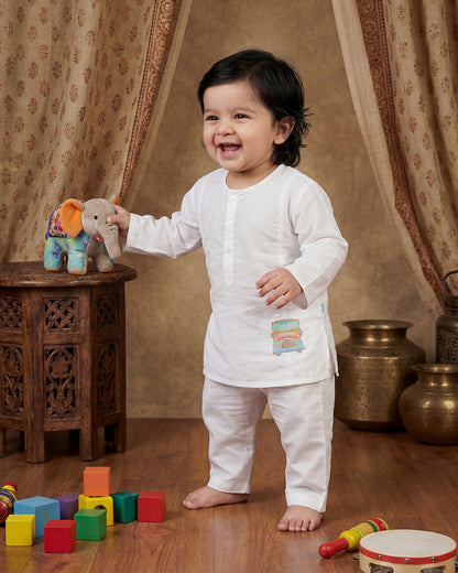 The Almirah White Kurta-Truck-Cotton-For Infants