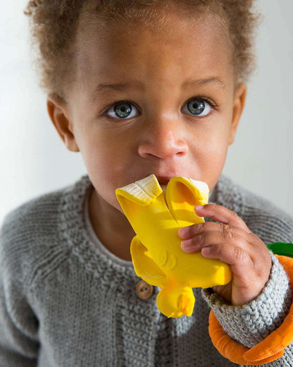 Oli & Carol Ana Banana-Natural Rubber Teether-Soft & Flexible-0M+