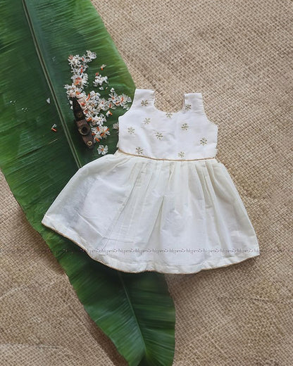 Picksparrow White Frock Dress with Bow-Embroidered-Cotton-For Infants