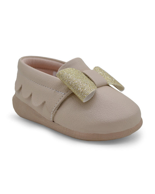 Kazarmax Barely Beige Bow Slip On Bellies For Infants