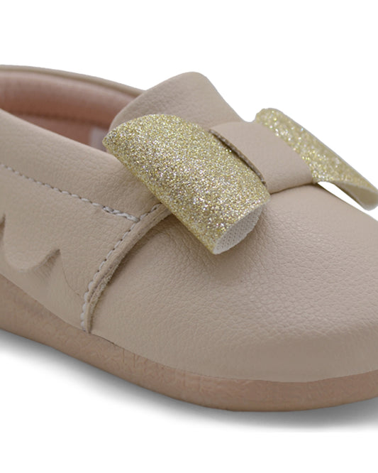 Kazarmax Barely Beige Bow Slip On Bellies For Infants