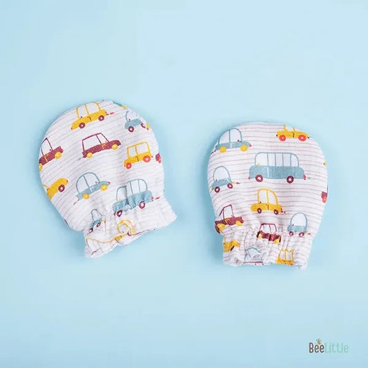 BeeLittle Multicolor Mittens-Cars-Organic Muslin-For Infants