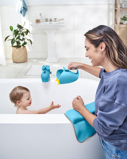 Skip Hop Moby Waterfall Baby Bath Rinser-Blue