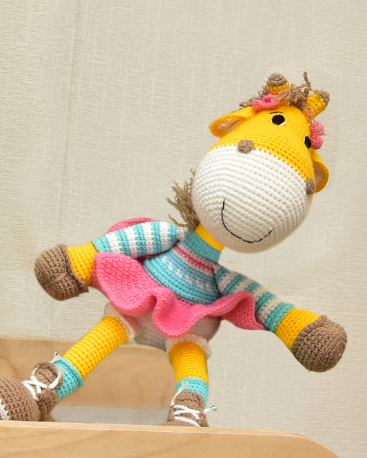 Happy Threads Greta Giraffe Handcrafted Crochet Soft Toy-Superior-Quality Cotton Thread, Easily Washable, Plush Cuddly Toy For Newborn