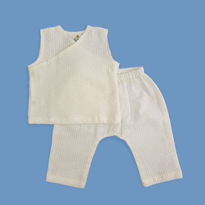 Keebee White Jhabla Set-Solid-Cotton-For Infants