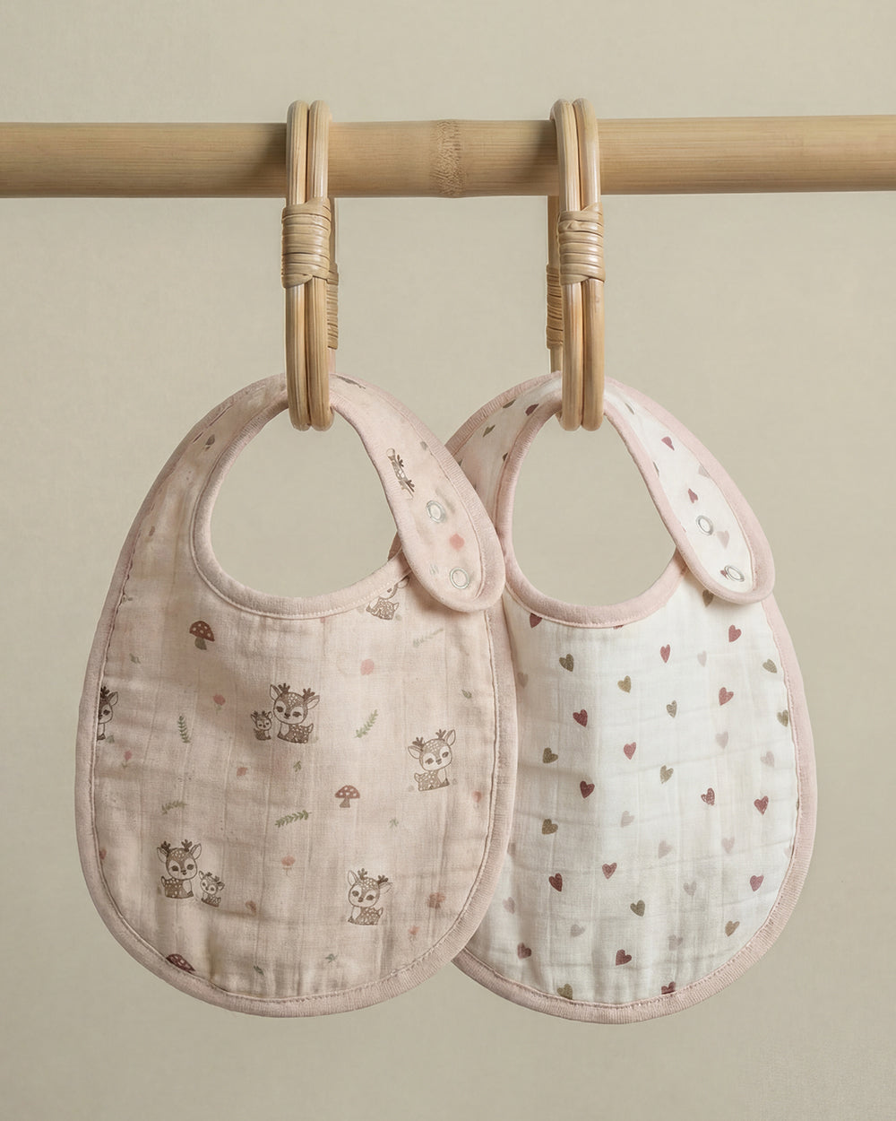 Mama Deer & Tiny Hearts