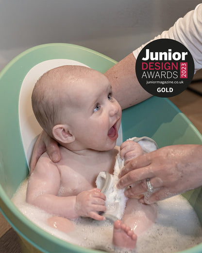 Shnuggle Newborn Bath Tub-With Bum Bump Support-Soft Foam Backrest & Non-Slip Base-BPA Free-0 to 12M-Blossom