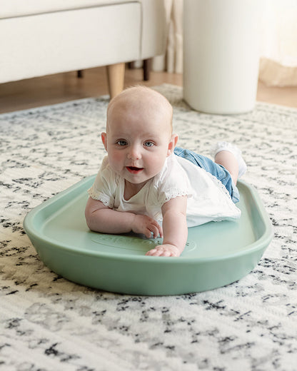 Shnuggle Newborn Bath Tub with Diaper Changing Mat & Bath Jug-0 to 12M-Pebble Grey
