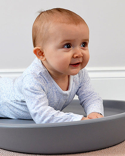 Shnuggle Newborn Bath Tub with Diaper Changing Mat & Bath Jug-0 to 12M-Taupe