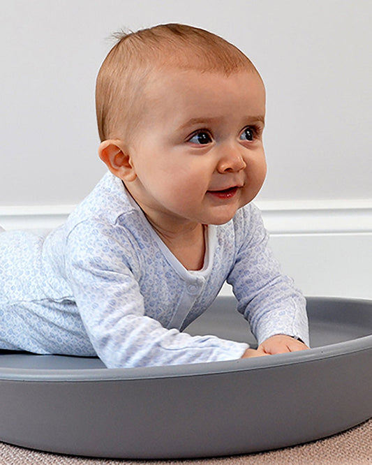 Shnuggle Newborn Bath Tub with Diaper Changing Mat & Bath Jug-0 to 12M-Pebble Grey