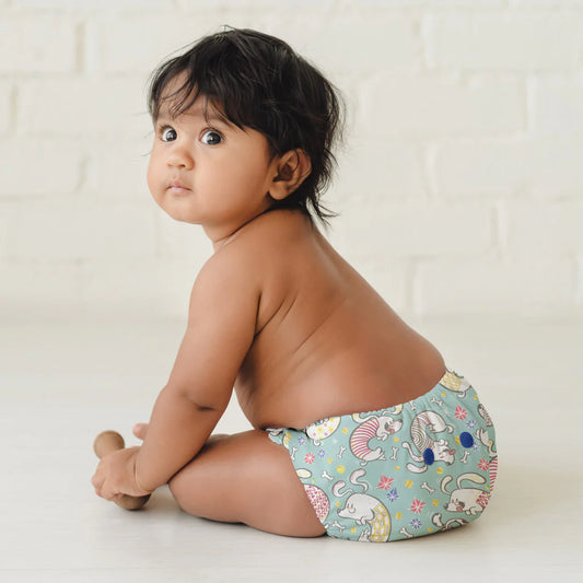 SuperBottoms Paw-sitively Happy Freesize UNO-12 Hours Absorbency Cloth Diaper-Padded Underwear-100% Organic Cotton-Washable & Reusable-3 to 36M