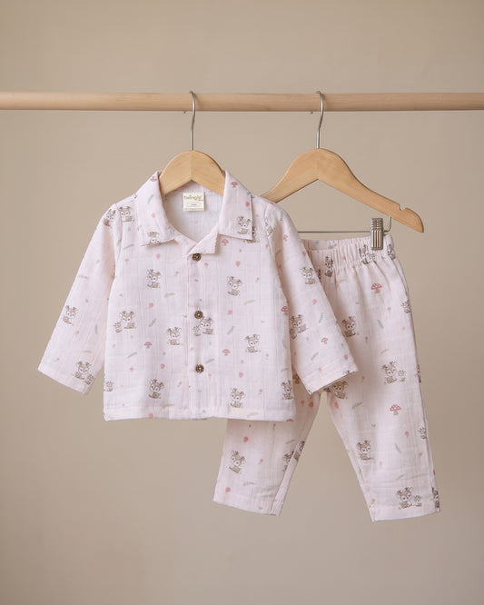 Twingle 100% Organic Muslin Nightsuit-Prevents Overheating-Naturally Temperature Regulating for Better Sleep-Soft Elasticated Waistband-Mama Deer-Pink-For Infants