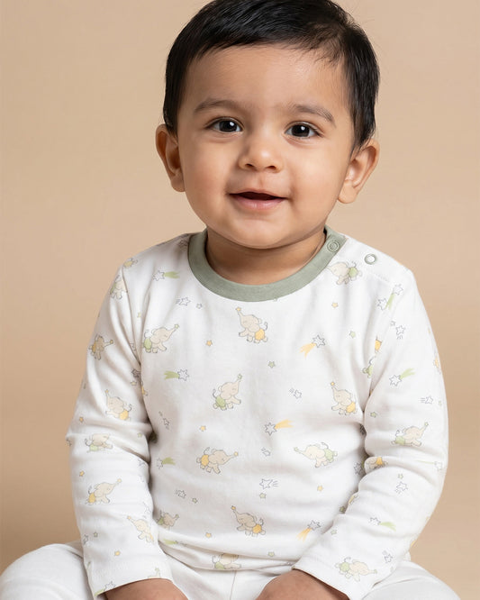 Twingle 100% Organic Cotton T-shirt-No Itchy Neck Tags-Shoulder Snaps for Easy Dressing-Long Sleeves-Elephant Print-White-For Infants