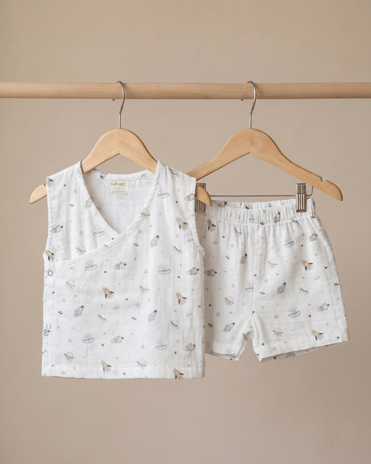 Twingle 100% Organic Muslin Jhabla & Shorts Set-Kimono Opening for Easy Dressing-Soft Elasticated Waistband-Aerospace-White-For Infants