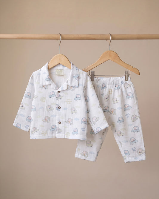 Twingle 100% Organic Muslin Nightsuit-Prevents Overheating-Naturally Temperature Regulating for Better Sleep-Soft Elasticated Waistband-Little Drivers-White-For Infants