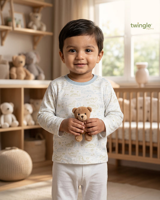 Twingle 100% Organic Cotton T-shirt-No Itchy Neck Tags-Shoulder Snaps for Easy Dressing-Long Sleeves-Dino Print-White-For Infants