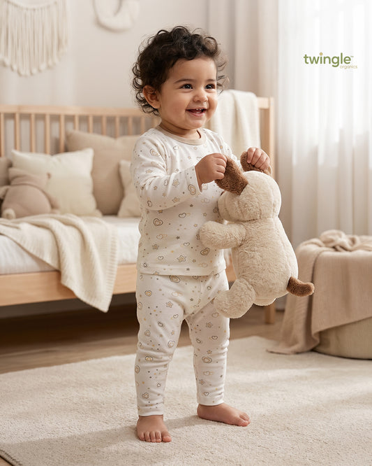 Twingle 100% Organic Cotton T-shirt & Leggings Set-No Itchy Tags-Shoulder Snaps for Easy Dressing-Soft Adjustable Waistband-Long Sleeves-Hearts & Stars Print-White-For Infants