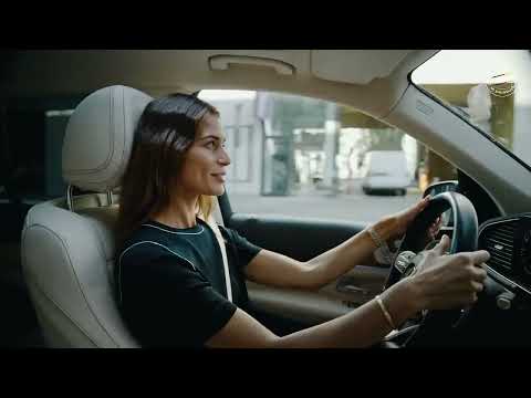 Cybex Solution G2 PLUS Foldable Car Seat-Forward Facing-Mesh Fabric For 6x Better Airflow-Folds into Compact Shape-With Convenient Carry Handle-12 Positions Adjustable Headrest-For 3 to 12Y (15 to 50 Kg)-Moon Black