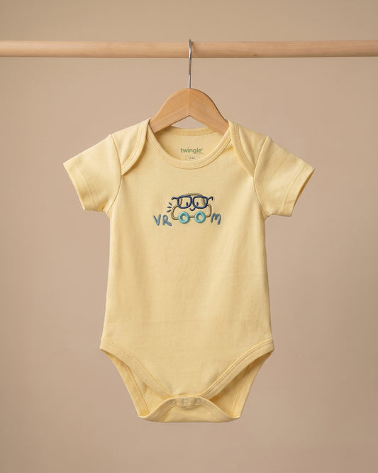 Twingle 100% Organic Cotton Bodysuit-Envelope Neck for Easy Dressing-Nickel Free Snaps-Short Sleeves-Solid-Yellow-For Infants